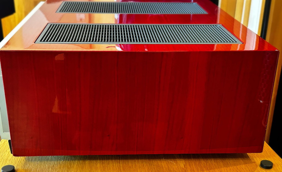 LUXMAN L595A LIMITED