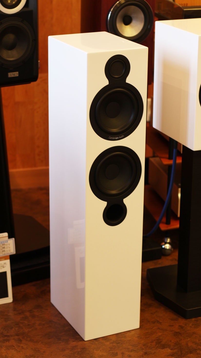 Cambridge Audio Aeromaxシリーズのスピーカーを展示しました
