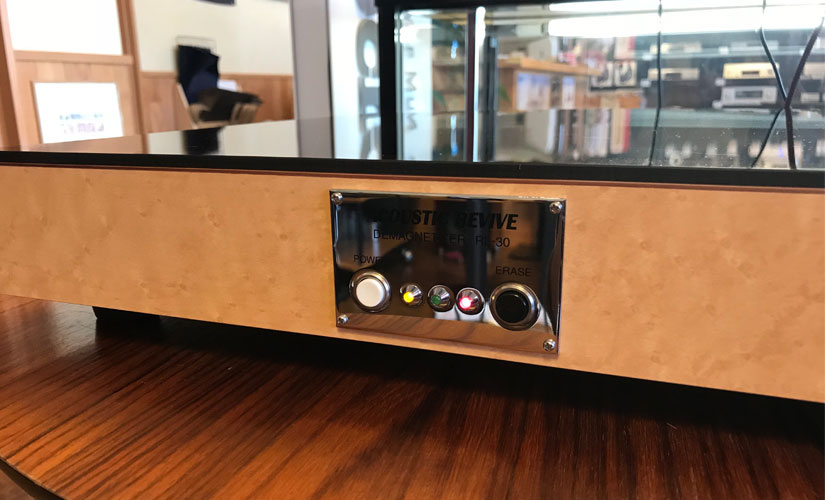 ノイズを除去】ACOUSTIC REVIVEの消磁器のご紹介です。 | OTAIAUDIOの 