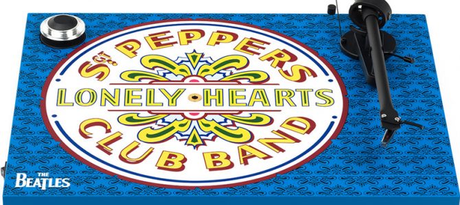 【The Beatlesコラボモデル】レコードプレーヤー、EssentialⅢ Sgt.Pepper’s Drumがお買い得に。