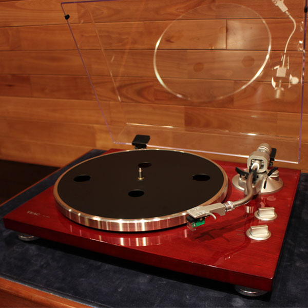 中古でお手軽に】TEACのアナログプレイヤー、TN-350のご案内です