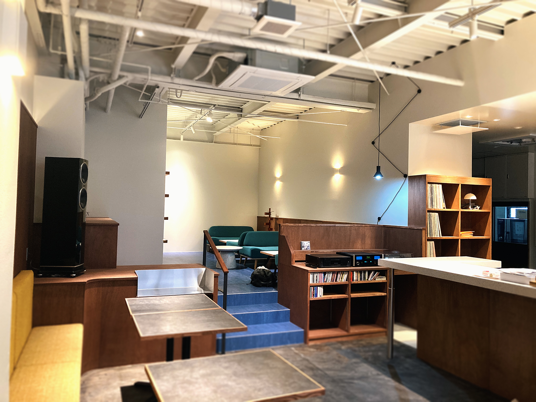 納品レポート】Mcintoshが鳴らす音楽でパンとコーヒーを楽しむ。ベーカリーカフェ LIT.（長野県 飯田市） - OTAIAUDIOのブログ