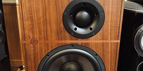 フランスの大型新人！！ATALANTE 5の30cmウーファーを体感せよ！！