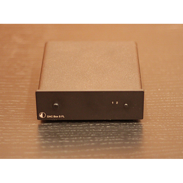 DAコンバータ付きPro-JectヘッドボックスS2デジタルヘッドフォンアンプ、ブラック(並行輸入品)