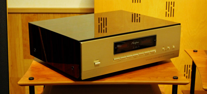 Accuphase DC-801