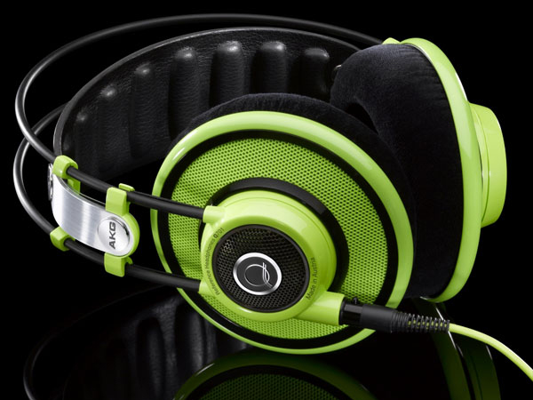 ヘッドホン　AKG Q701 GREEN