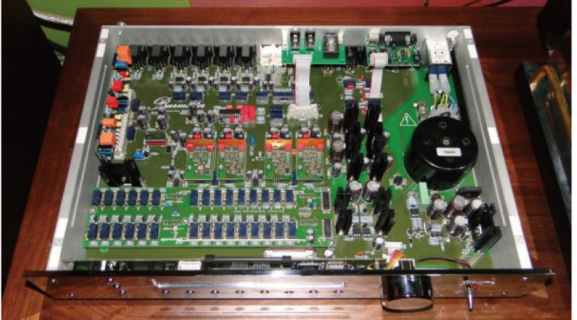 Burmester 035
