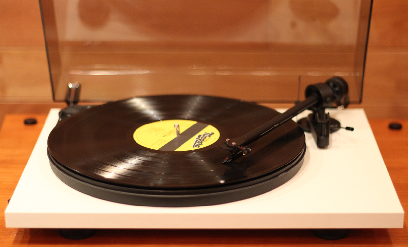 Pro-Ject Essential II