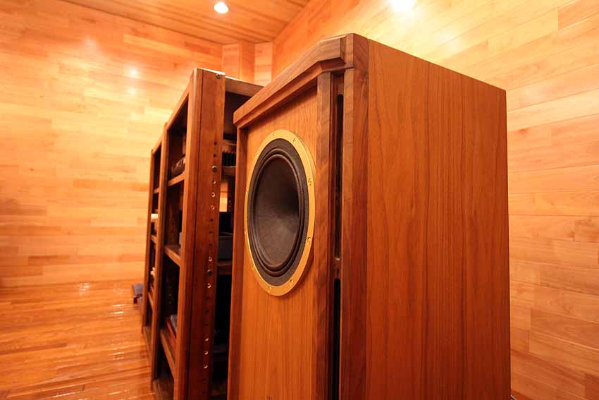 TANNOY STIRLING