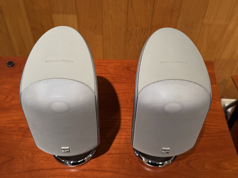 中古品】B&W/スピーカー/M-1 Mini Theatre(ペア)シルバー【店頭展示有