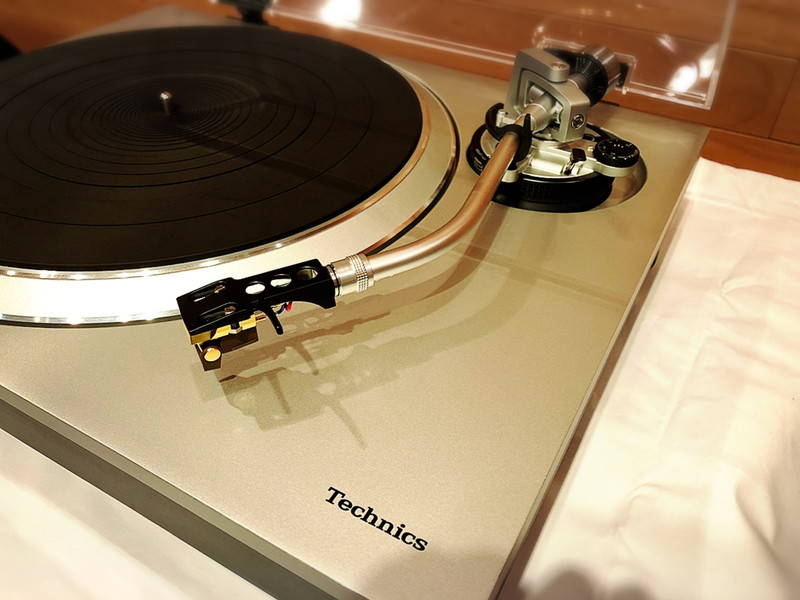 Technics SL-1500C