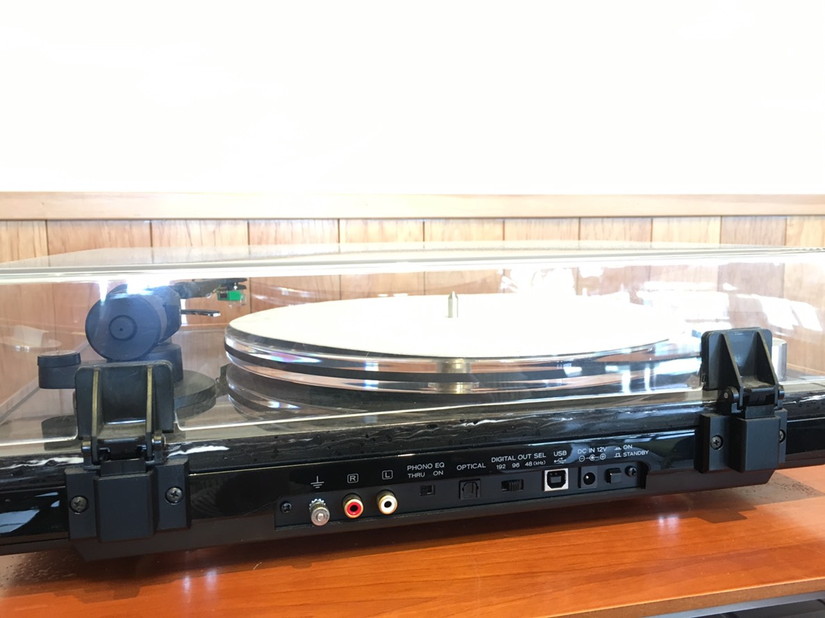 TEAC TN-570 USED 