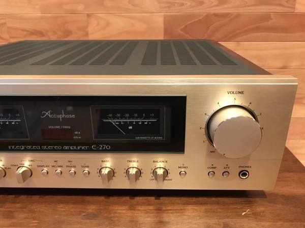 Accuphase E-270 Õi