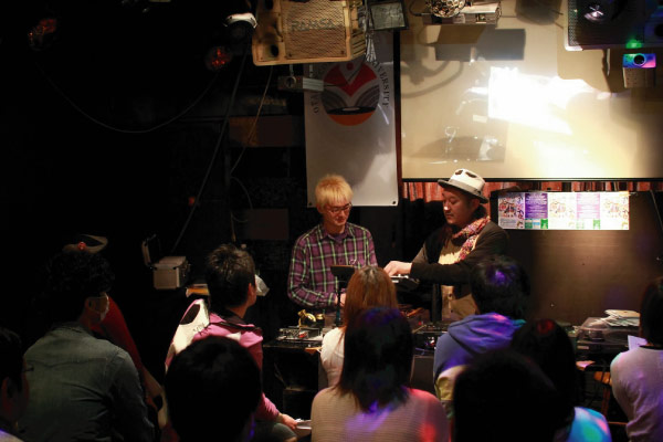 アニソンDJ