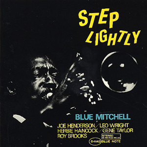 ☆日本盤帯付☆『ＳＴＥＰ ＬＩＧＨＴＬＹ』ＢＬＵＥ ＭＩＴＣＨＥＬＬアナログ