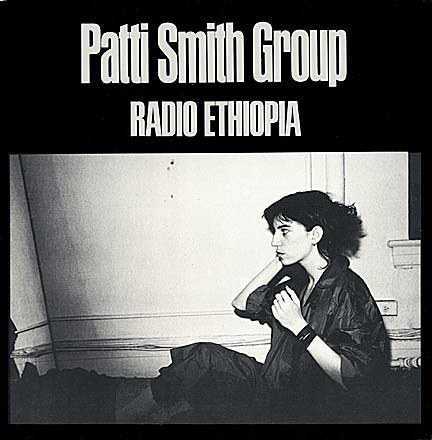 iڍ F PATTI SMITH GROUP@(peBEX~XEO[v)@(LP 180gdʔ)@^CgFRADIO ETHIOPIA