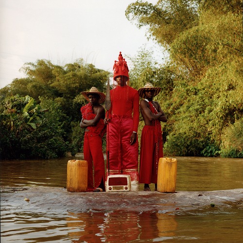 iڍ F PETITE NOIR (LP) LA MAISON NOIR / THE BLACK HOUSEyDLR[hA|X^[t!z