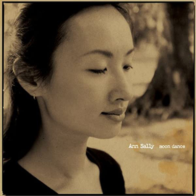アン・サリー(LP) MOON DANCE に関し御紹介するページです。