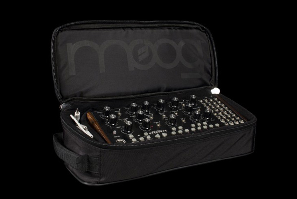 商品詳細 ： Moog/ソフトケース/Mother-32 Gig Bag