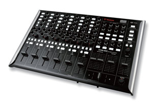 iڍ F Vestax/USB MIDIRg[[/VCM-600 BLKiAbleton Live Lite7 Vestax Editionohj 