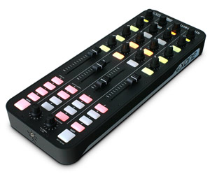 iڍ F yDJ⃉Cu̒ԋ@ށIzALLEN&HEATH/PCDJRg[[/XONE:K2 TRAKTORpIWiݒt@CiI