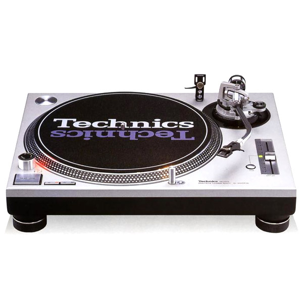 ターンテーブル  technics  SL-1200MK3D