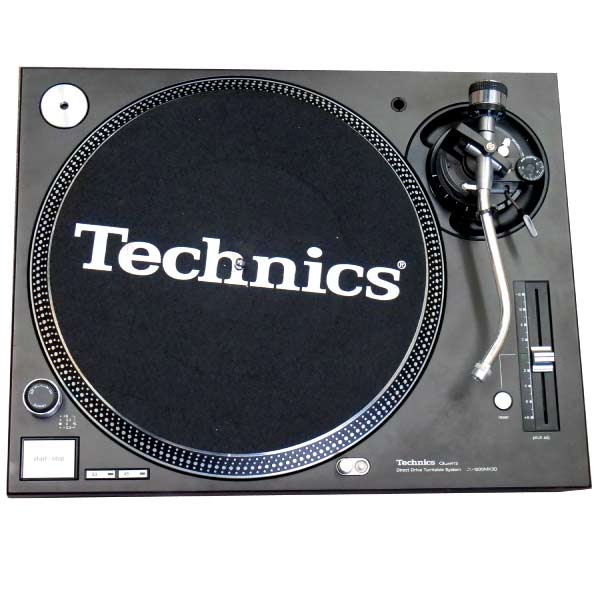 Technics ターンテーブル　SL-1200MK3D