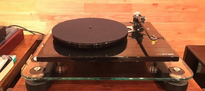 いま話題のハイセンスなレコードプレーヤー Rega RP6を展示しました。