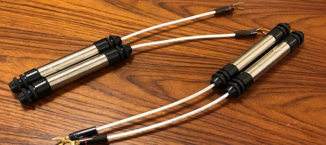 『やっぱり簡単！スピーカーとケーブルの間につなぐだけ！』あっという間にクオリティアップ！High Fidelity Cablesの「Magnetic Speaker Cable Adapters」を使ってみた！
