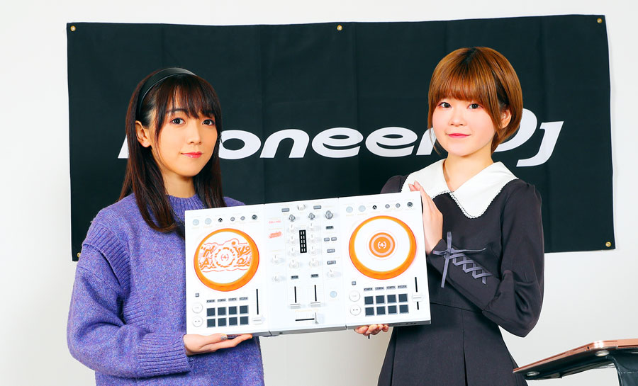 Pioneer DJ : DDJ-400-HA | TVアニメ「D4DJ First Mix」Happy
