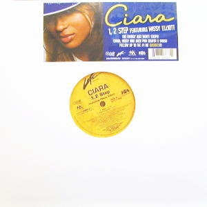 iڍ F CIARA FT. MISSY ELLIOTT(12) 1,2 STEP
