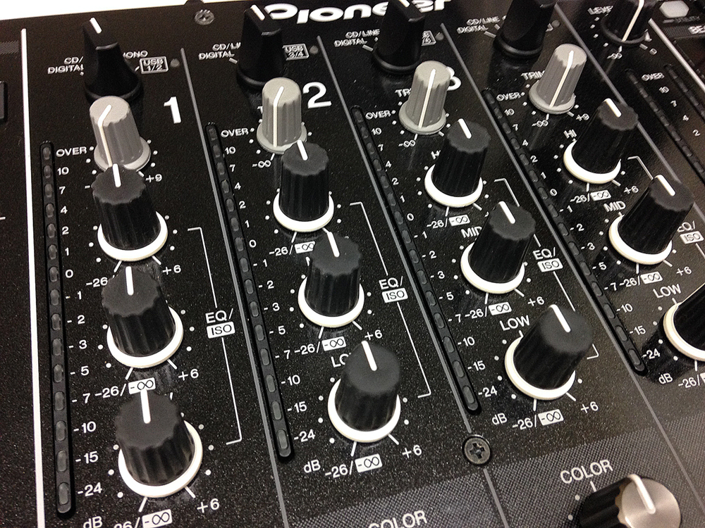 期間限定USEDセール！早い者勝ち！】PIONEER/DJミキサー/DJM