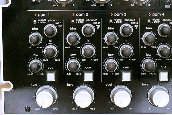 Amazon | Vestax DJミキサー PMC-05PRO3 VCA エフェクトセンド