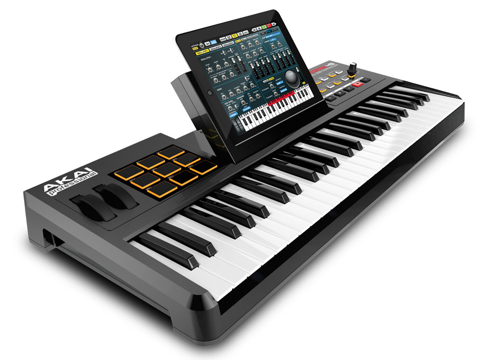 AKAI SynthStation 49