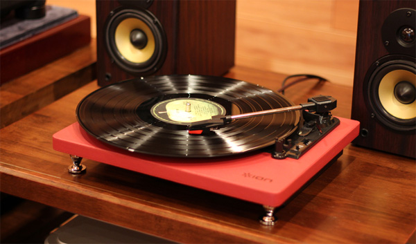 ION Audio Compact LP