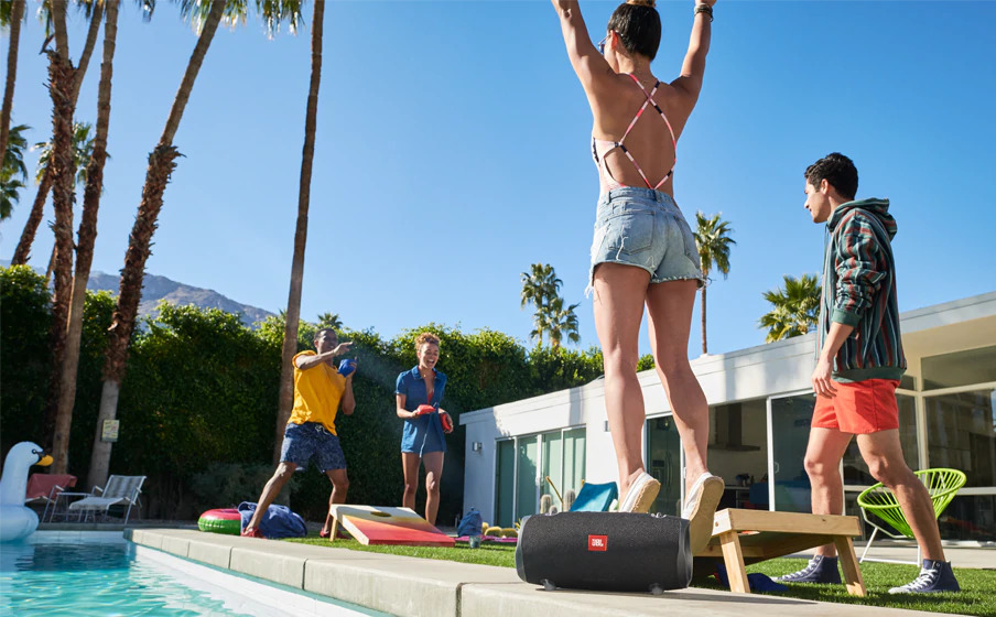 JBL/ポータブルスピーカー/Xtreme 2【外部機器充電可/10000mAh JBL/ポータブルスピーカー/Xtreme 2【外部機器充電可/10000mAh