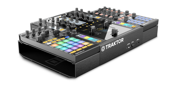 TRAKTOR KONTROL STAND ڍ