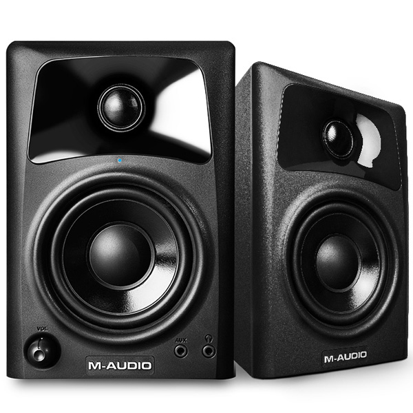 M-AUDIO AV42