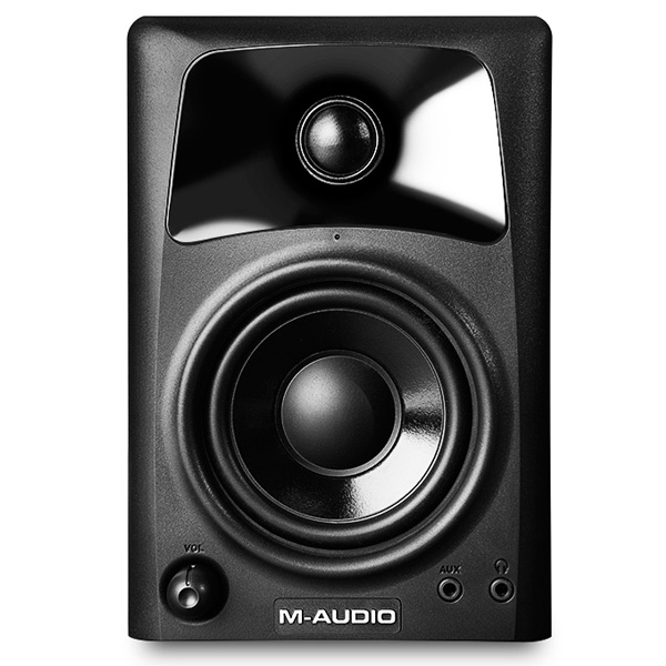 M-AUDIO AV42