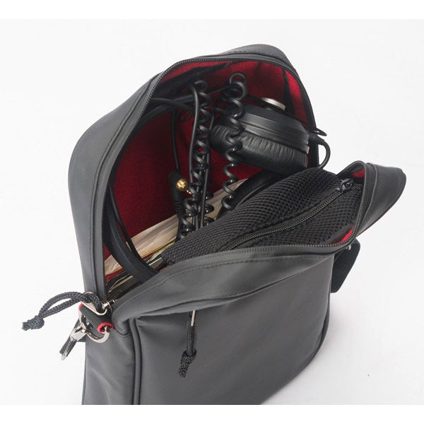 MAGMAの7インチレコードに特化されたバッグRIOT 45 RECORD-BAG LARGEの