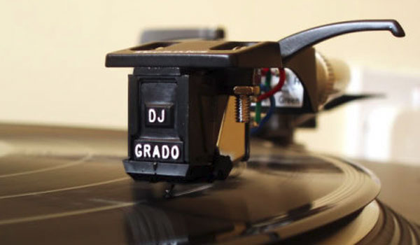 GRADOの高音質カートリッジ「DJ100i」のご紹介です。