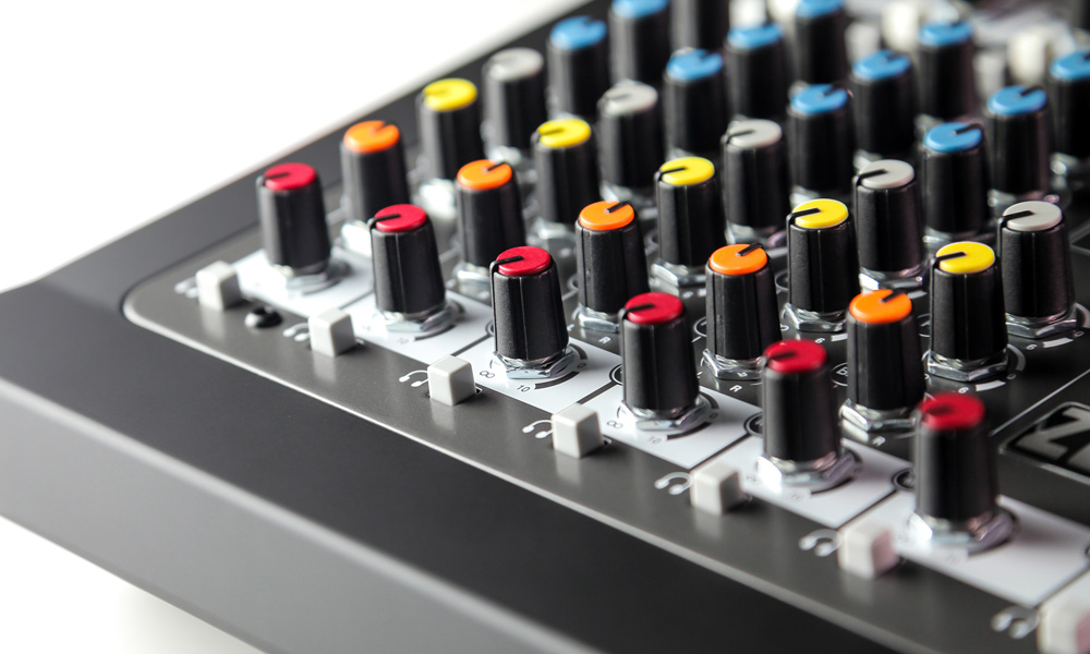 ALLEN & HEATH ZEDi-10