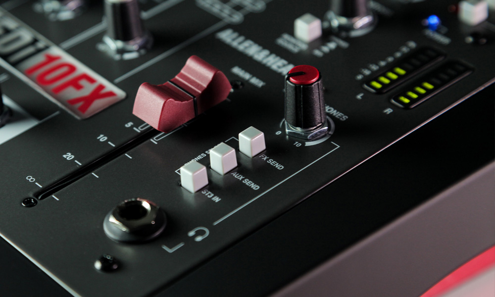 ALLEN & HEATH ZEDi-10FX