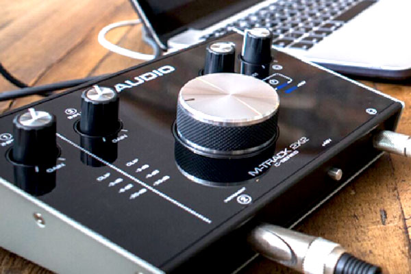 M-AUDIO/USBオーディオインターフェース/M-Track M-Track 2X2 Vocal