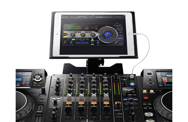 Pioneer DJ DJM-750MK2