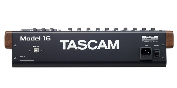 TASCAM Model 16