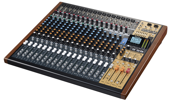 TASCAM Model 24