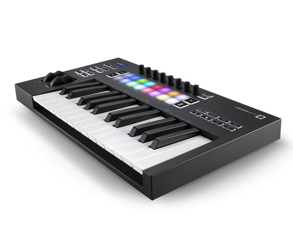 novation LAUNCHKEY25 MK3