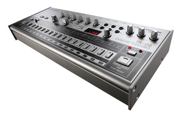 Roland Boutiqueから新たなシンセサイザーTR-06が誕生いたしました！