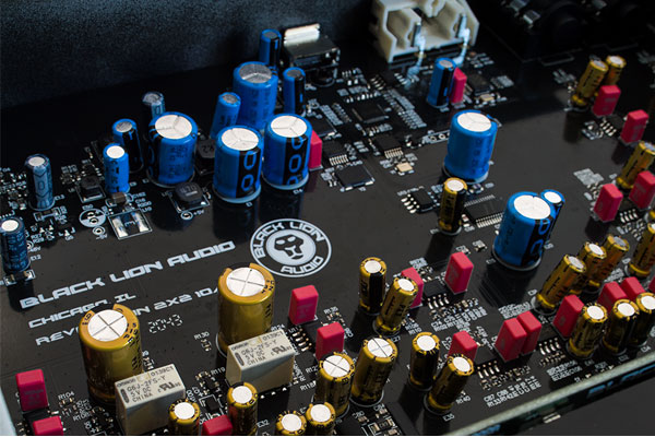 Black Lion Audio Revolution 2×2